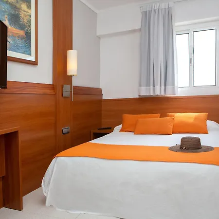Hotel O7 Colombo S'Illot (Mallorca)