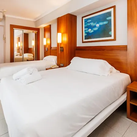 Hotel O7 Colombo 3*