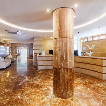 O7 Colombo Hotel S'Illot (Mallorca)