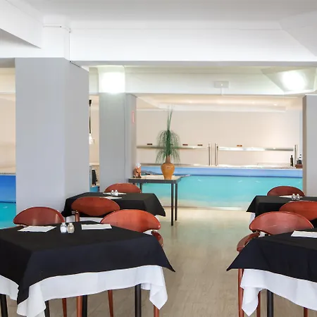 O7 Colombo Otel S'Illot (Mallorca)